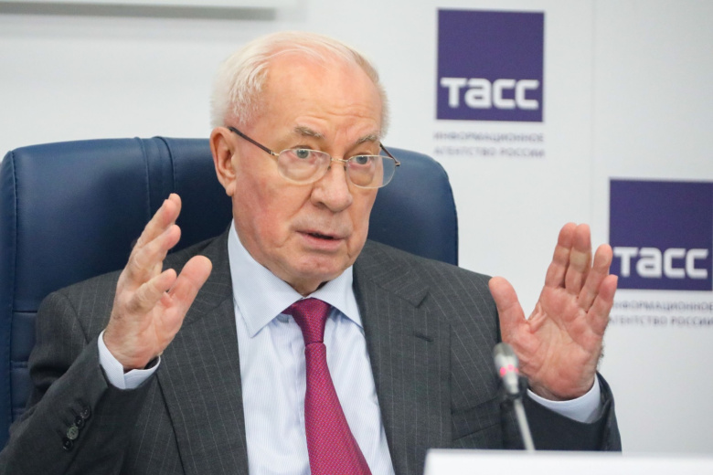 Николай Азаров