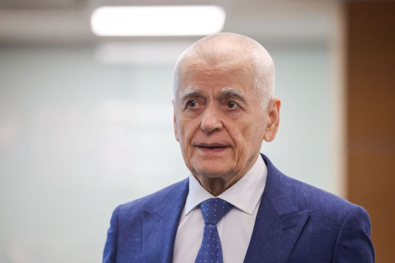 Геннадий Онищенко