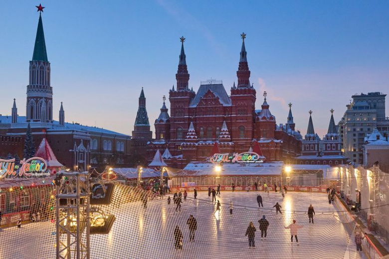 ГУМ-Каток на Красной площади, Москва